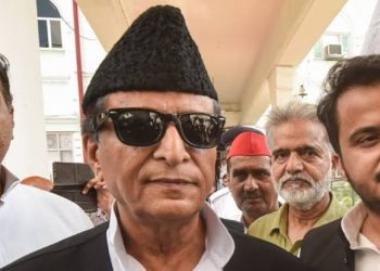 رامپور میں انتظامہ  ووٹروں میں دہشت  پھیلارہا ہے:اعظم خاں