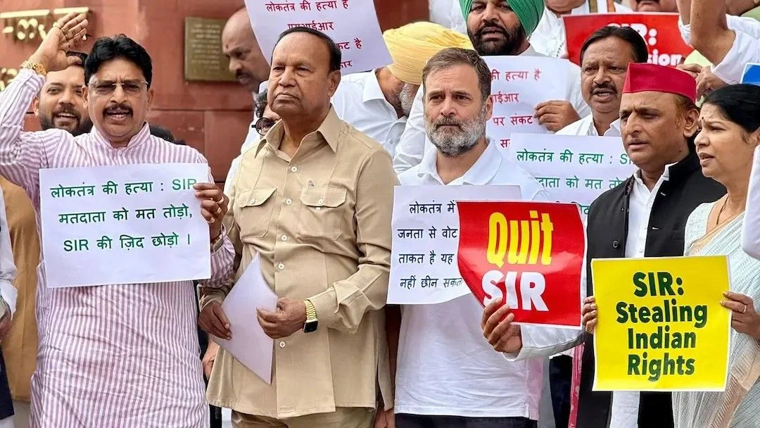 بہارSIR:انڈیا بلاک سرکار سے دودوہاتھ کے موڈ میں،7 کو راہل کے گھر ڈنر،8کو الیکشن کمیشن آفس تک مارچ&nbsp;