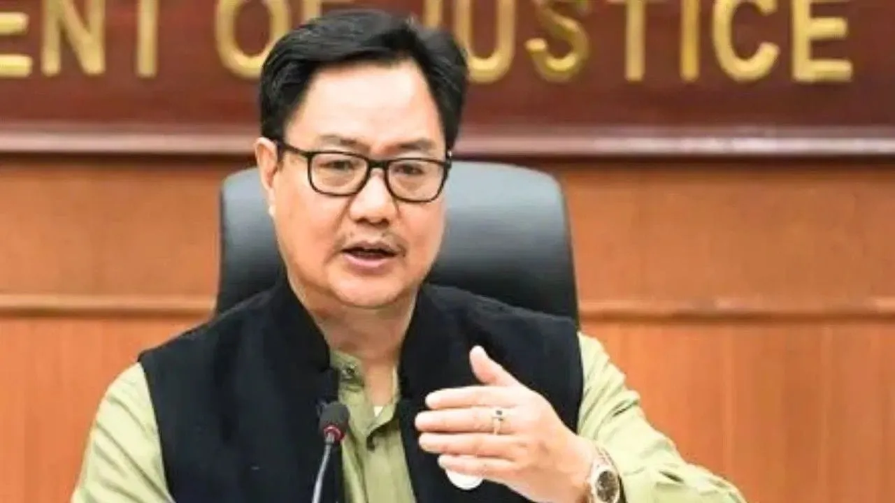 کرن رجیجو کا بیان کہ قبائلی UCC کے دائرے سے باہر رہیں گے