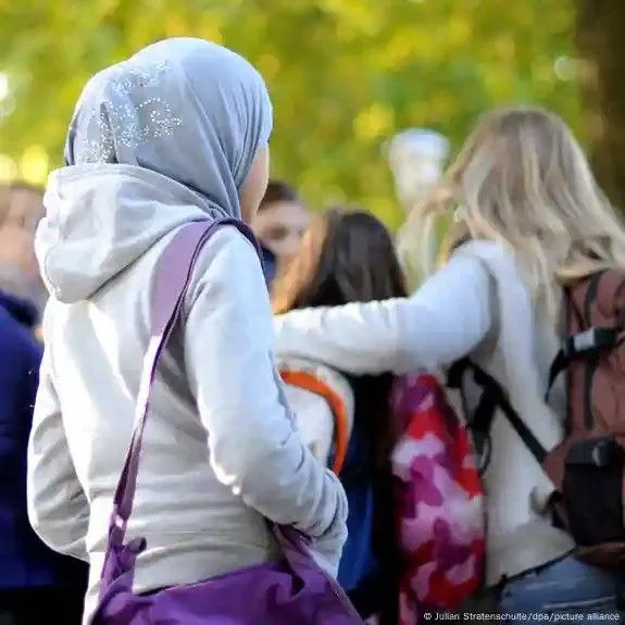Proposal to ban headscarves for under 14 girls in Austria