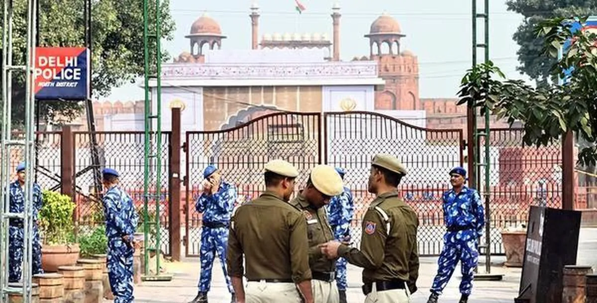 Red Fort Blast Doctors Probe