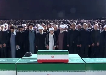 خامنہ ای کے جنازے میں مجتبیٰ خامنہ ای کی غیر حاضری نے اٹھائے کئی سوالات